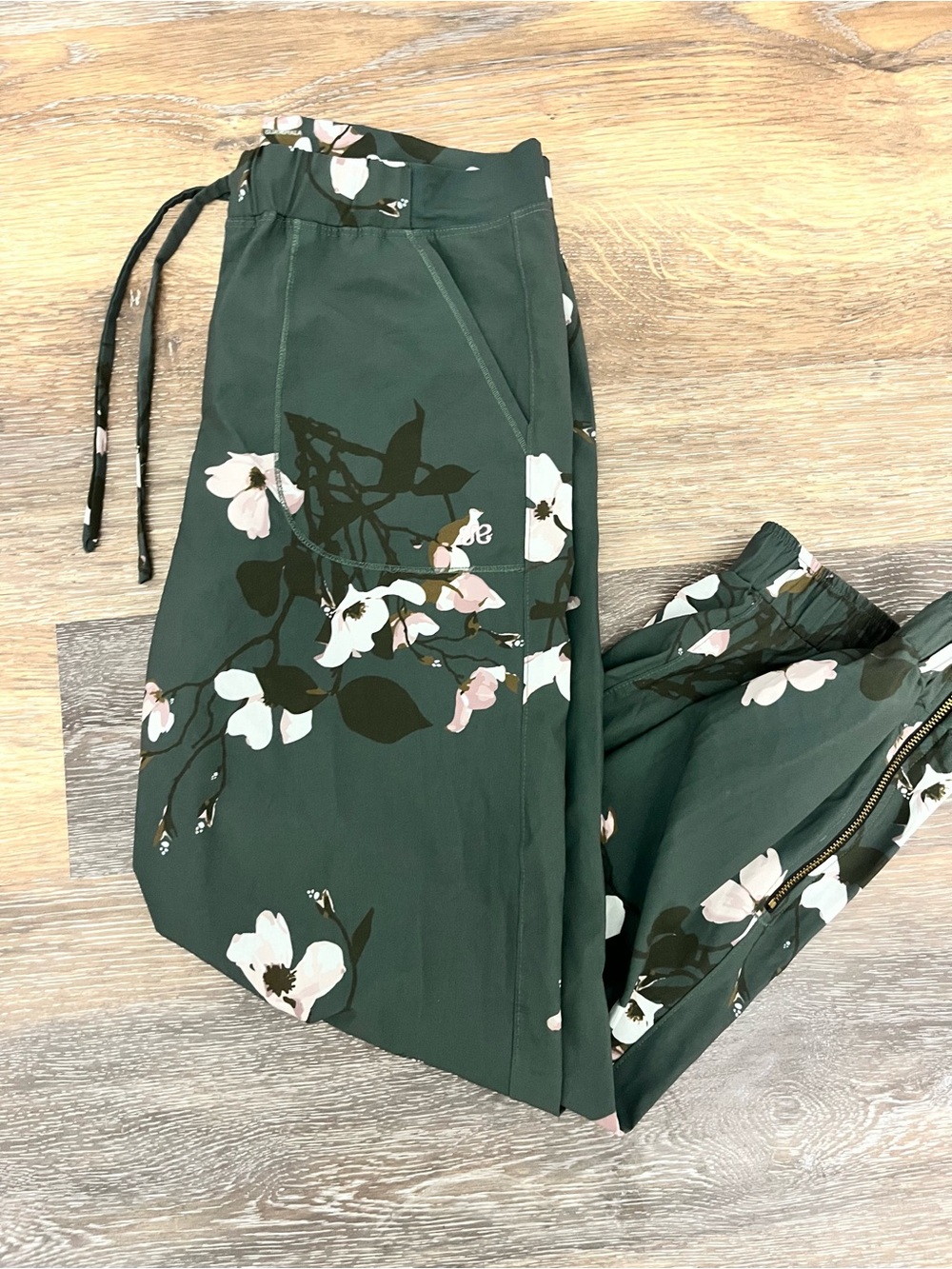 Albion Fit Floral Drawstring Joggers - Dark Green